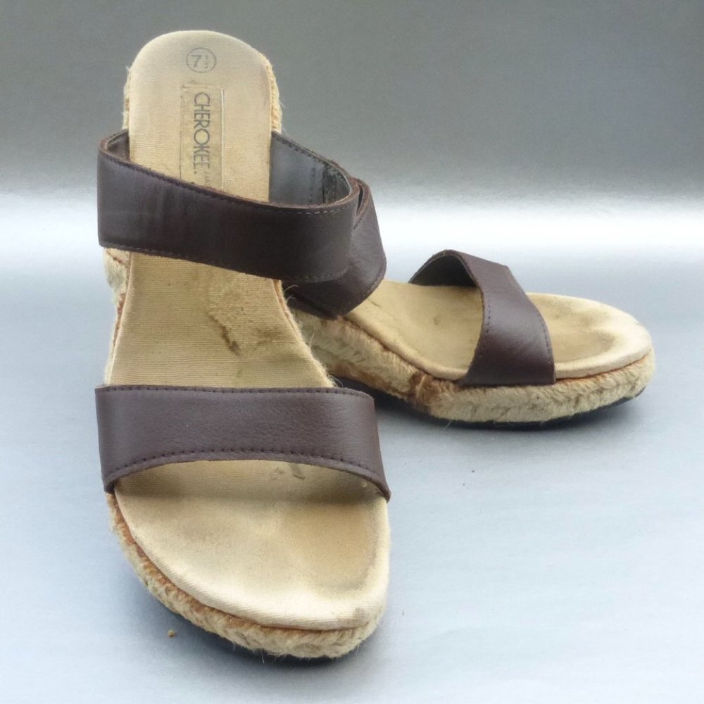 Cherokee Brown Espadrilles Wedge Sandals Shoes Wide Leather Straps Size 7.5